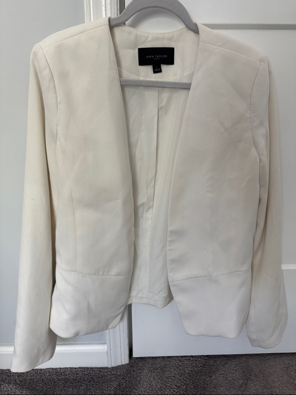 Ann Taylor Cream Open-Front Blazer Jacket